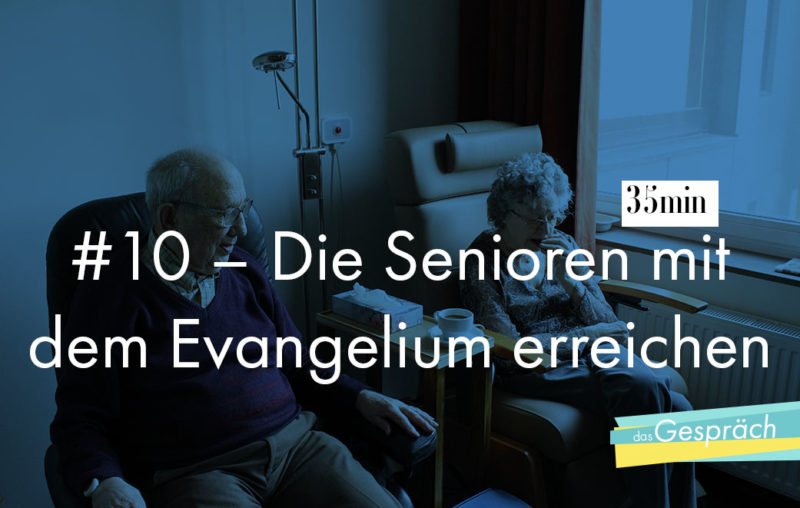 Zwei Senioren in Sesseln nebeneinander als Titelbild für das Gespräch Die Senioren mit dem Evangelium erreichen
